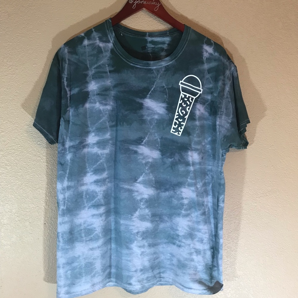 Handmade short sleeved tie dye forest green microphone graphic tee large men’s